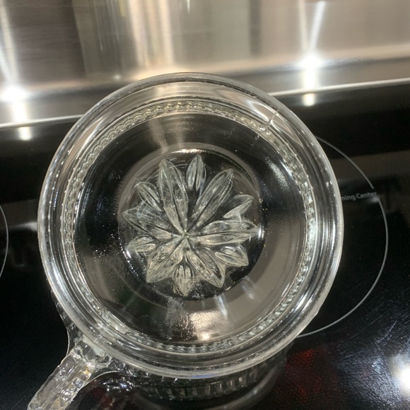 🍊Vintage Ribbed Clear Glass Hand Juicer - Picture 7 of 9